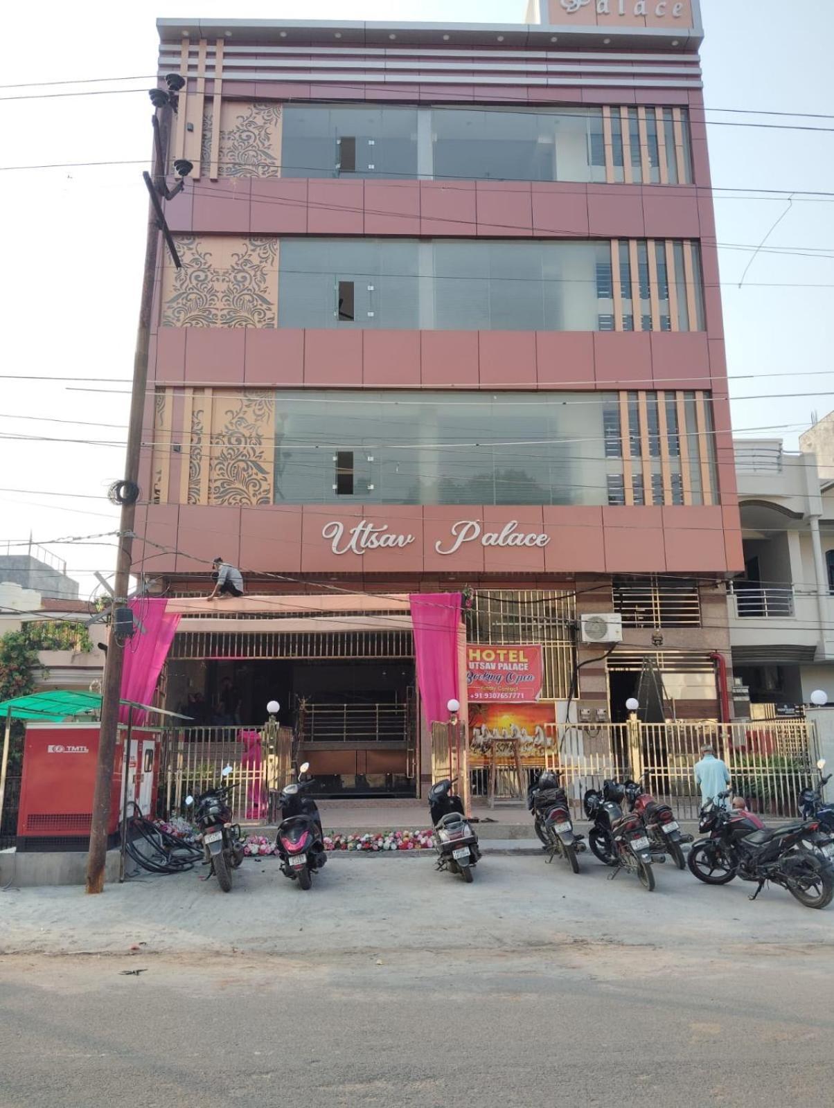 Hotel Utsav Palace Kānpur Exterior foto